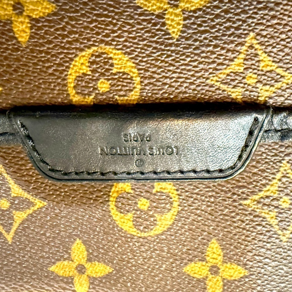 Louis Vuitton Monogram Messenger Bag in Brown and Black - Picture 8 of 16